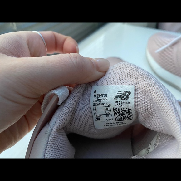 New Balance Shoes - worn only a few times. - Picture 4 of 5